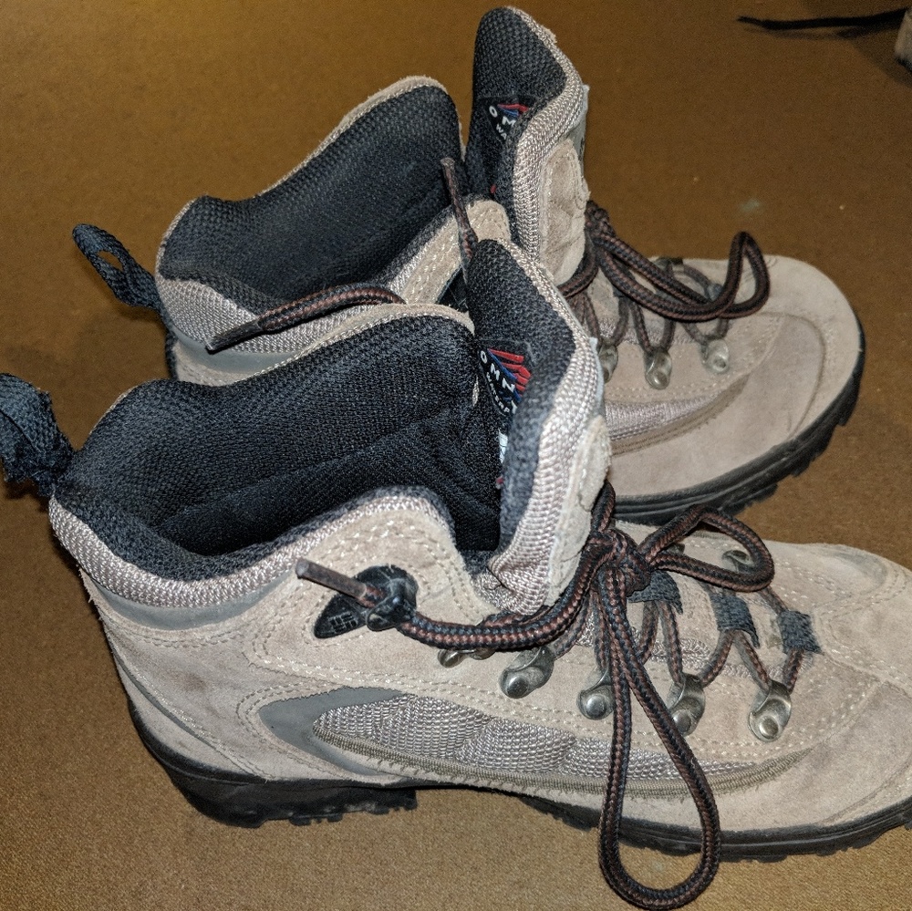 Columbia Hiking boots